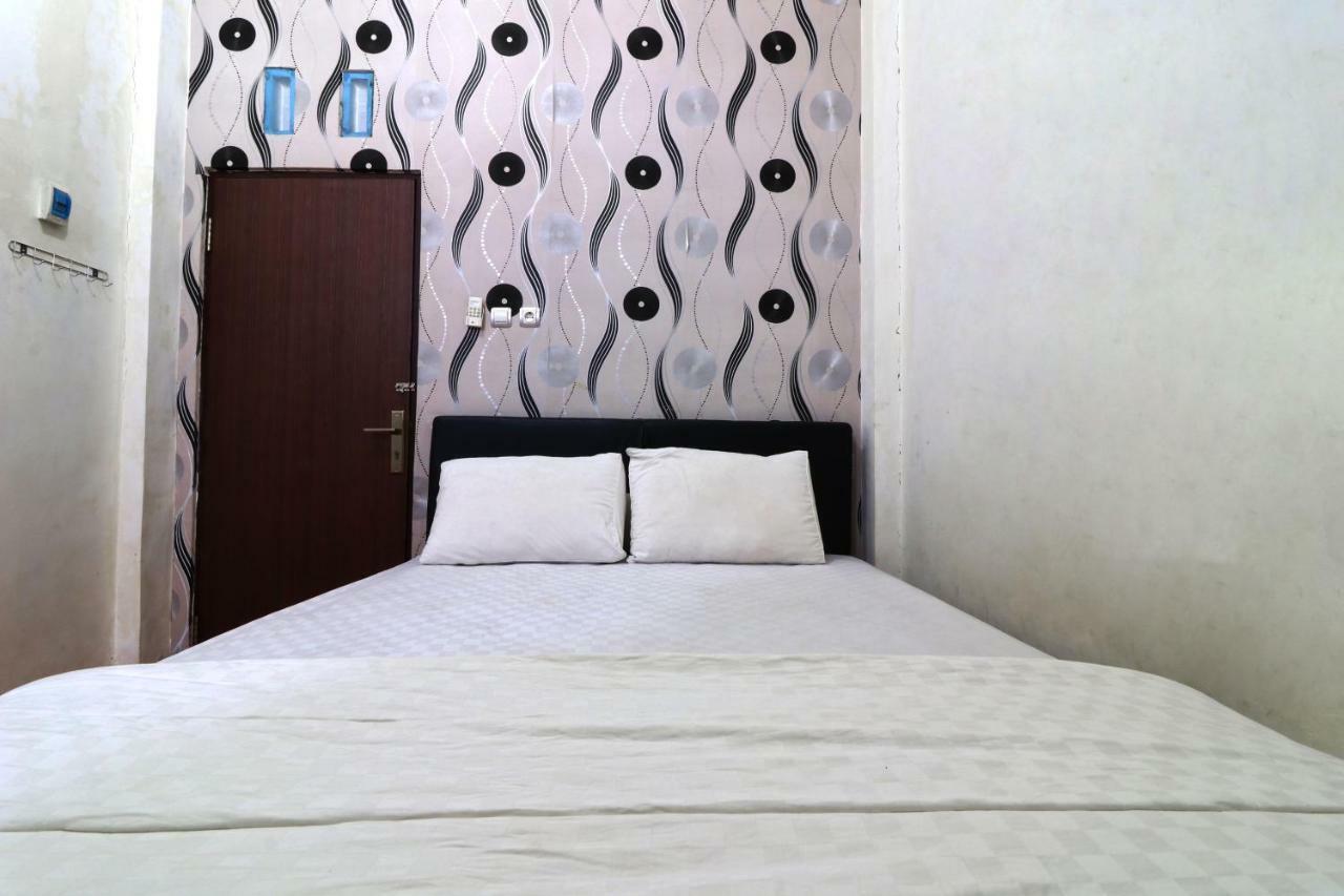 Semata Wayang Syariah Homestay Banjarbaru Exterior photo